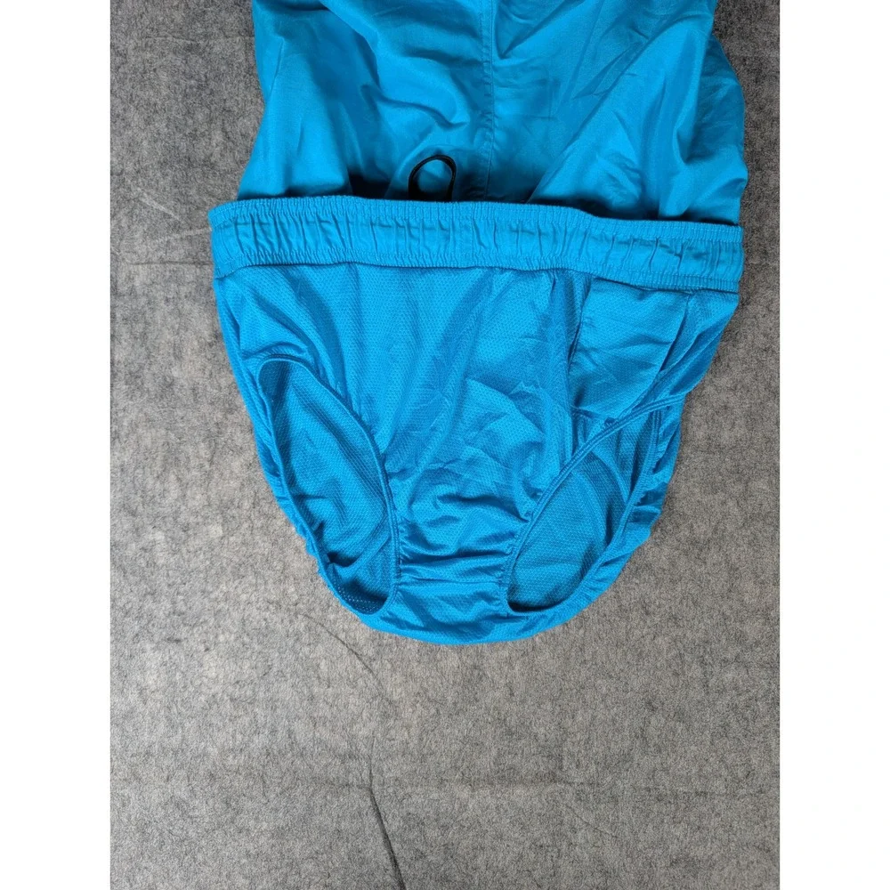 Nike vibrant blue